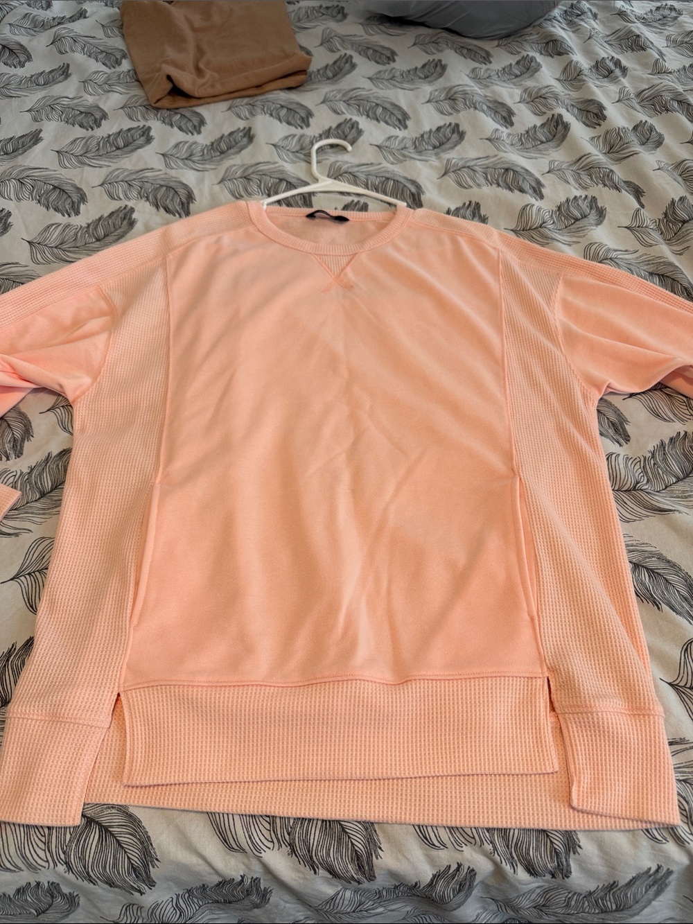 Dokotoo Pale Salmon Pink Waffle Knit Pocket Sweatshirt Pullover Size S - Picture 13 of 13